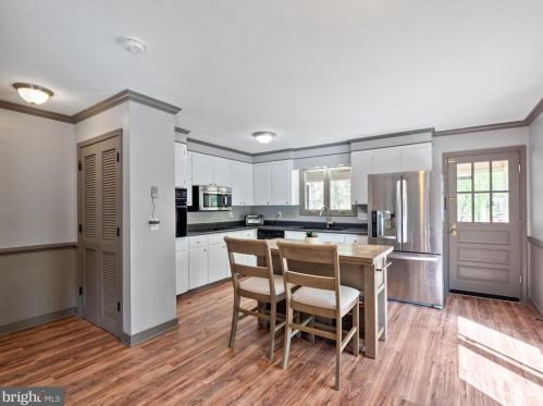 1902 Artillery Ridge Rd, Fredericksburg, VA 22408-2505