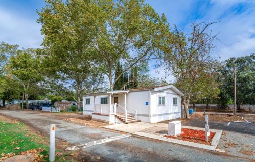 1763 State Highway 65, Wheatland, CA 95692-9427