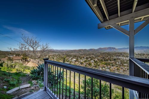 11570 Osage Trl, Lakeside CA  92040-5365 exterior