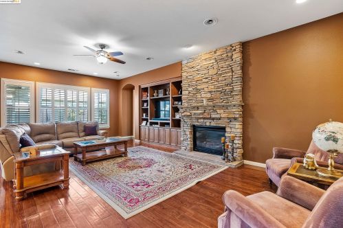 5648 Arcadia Cir, Discovery Bay, CA 94505-2615