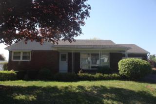 52 Oakland Ave, West Glenville, NY 12010-1127