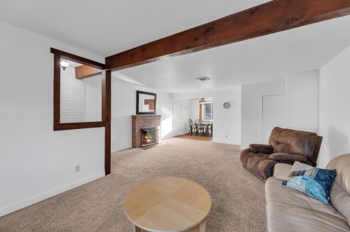 8428 Central Ave, Citrus Heights CA  95662-3225 exterior