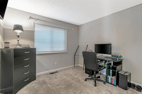 166 Buttercup Cir, Vacaville CA  95687-7319 exterior