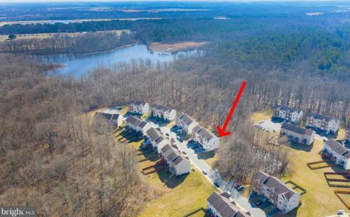 10 Brittany Ln, Bear, DE 19701-6384