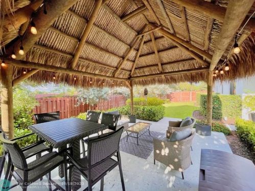 1630 118th Ter, Hollywood FL  33026-2546 exterior