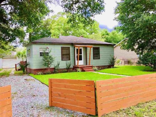 101 Milton Rd, Pensacola, FL 32507-2331