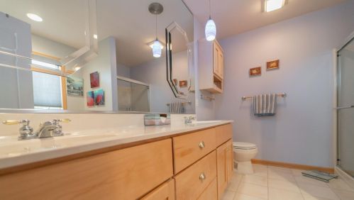 9156 Maple Dr, Dyer IN  46373-9149 exterior