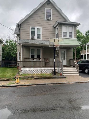 34 Clifton Ave, Springfield, MA 01105-1910