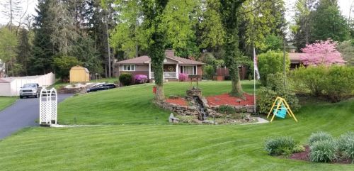 207 Arborwood Dr, Gibsonia, PA 15044-9228