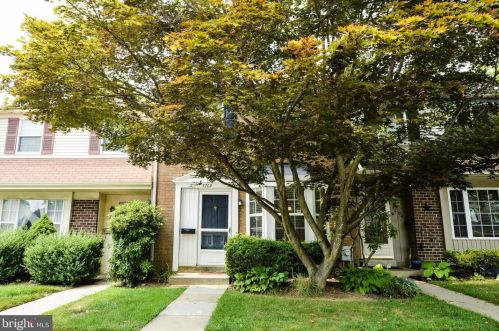 3202 Opal Ct, Wilmington, DE 19810-2254