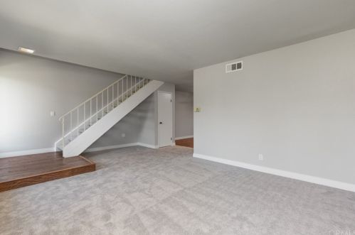 325 Chinook Dr, Placentia CA  92870-1417 exterior