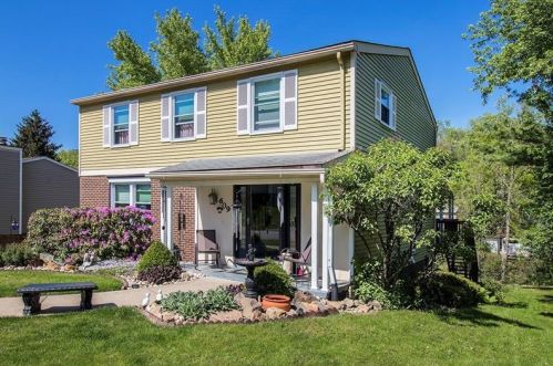 609 Tampico Ct, Pittsburgh, PA 15239-2349