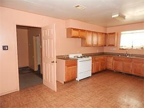 273 Glendella Dr, Westwego, LA 70094-2519