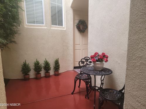 2323 Westbury Way, Santa Maria CA  93455-1210 exterior