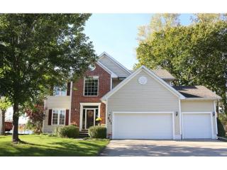 821 Canterbury Dr, Ankeny, IA 50021-4561