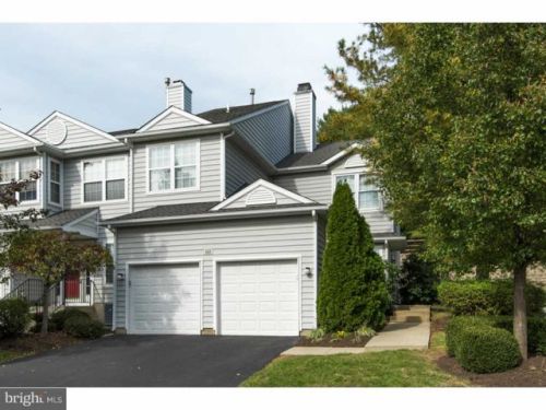 60 Whitehall Dr, Collegeville, PA 19426-3926
