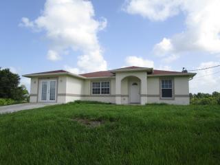 3108 41st St, Lehigh Acres FL  33976-4605 exterior