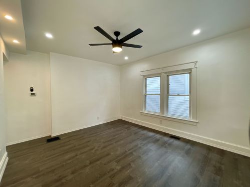 2520 Warren St, Covington, KY 41014-1652