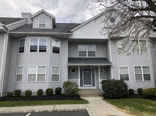 197 Ramapo Rd, Garnerville, NY 10923-1824