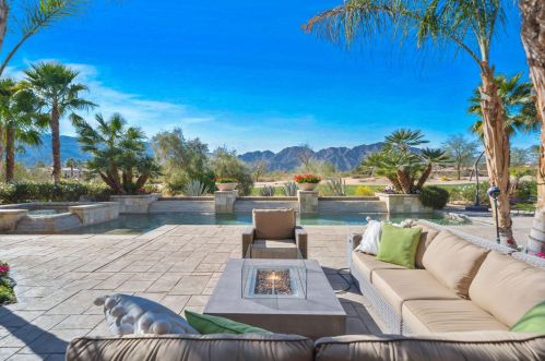 55575 Royal St George, La Quinta CA  92253-8733 exterior
