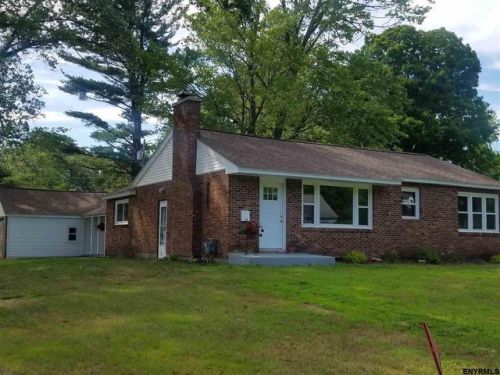 24 Willow Ln, Schenectady, NY 12302-5513