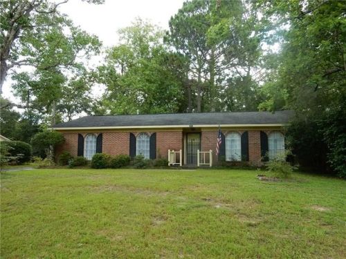3062 Aspen Dr, Mobile, AL 36693-4000
