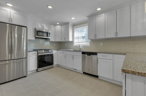 2425 Kingwood St, Pittsburgh, PA 15234-3149