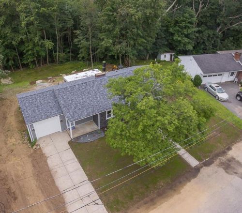 14 Buratti Rd, Providence, RI 02919-3217