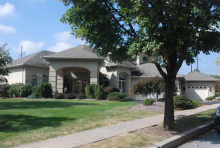 736 Pine Tree Rd, Hummelstown, PA 17036-8537
