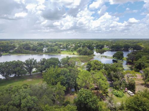 20340 Lakes Edge Ln, Lutz, FL 33558-8328