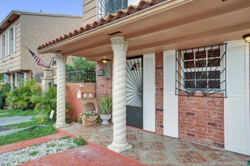 7159 13th Ave, Hialeah, FL 33014-4514