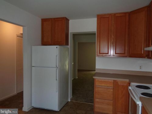 721 Olde Greenwich Cir, Fredericksburg VA  22408-4034 exterior
