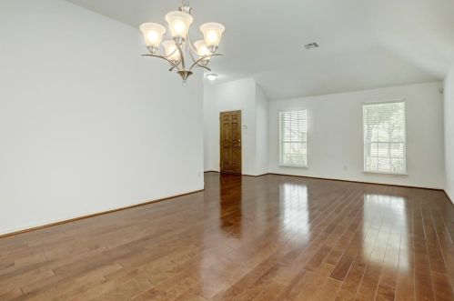 501 Bluehaw Dr, Georgetown TX  78628-7063 exterior