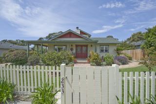 233 Cooper Rd, Santa Barbara CA  93109-1809 exterior