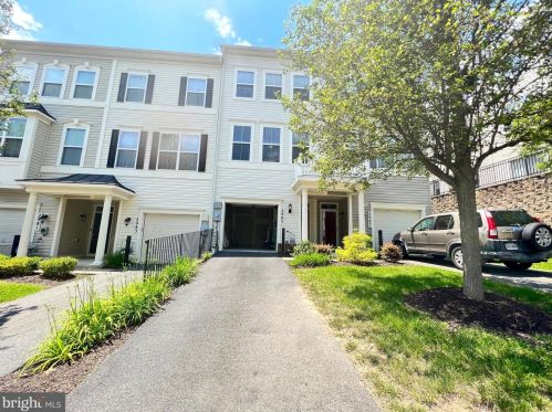 2985 Chinkapin Oak Ln, Woodbridge, VA 22191-7515