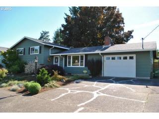 845 142nd Ave, Portland, OR 97233-2227