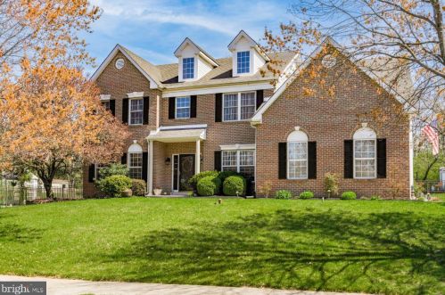 1044 Brassington Dr, Collegeville, PA 19426-4004