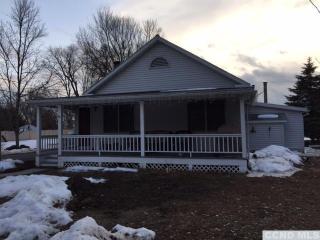 67 Albany Ave, Kinderhook, NY 12106-2302