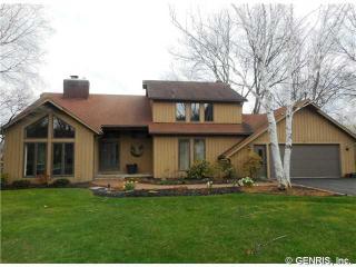 50 Framingham Ln, Pittsford, NY 14534-1048