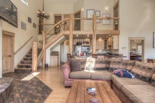 17020 Covina Rd, Bend, OR 97707-2005