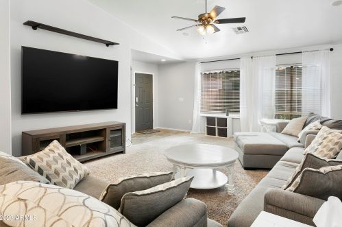 16722 185th Ave, Sun City, AZ 85388-7937