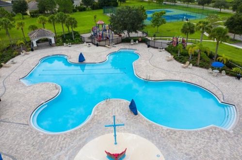 12704 Adventure Dr, Riverview FL exterior