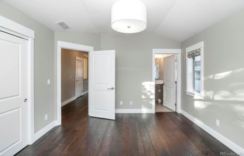 1140 Ogden St, Denver CO 80205-5137 exterior