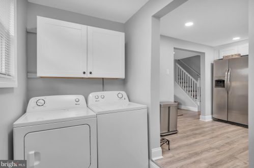 501 Rhoads Ave, Tavistock NJ  08033-2931 exterior