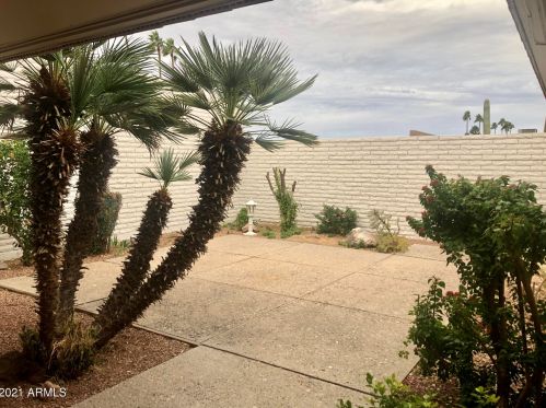 10721 Topaz Dr, Sun City, AZ 85351-2647