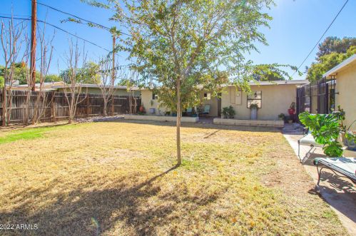 1416 Cactus Wren Dr, Phoenix AZ 85051-8107 exterior