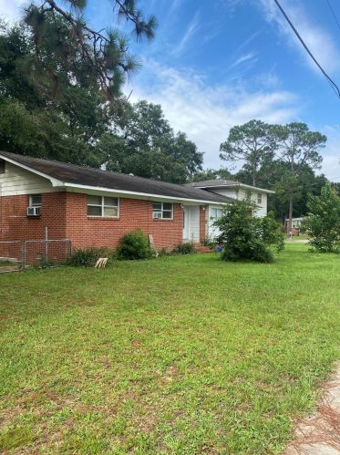 2833 Bellview Ave, Pensacola, FL 32526-1303
