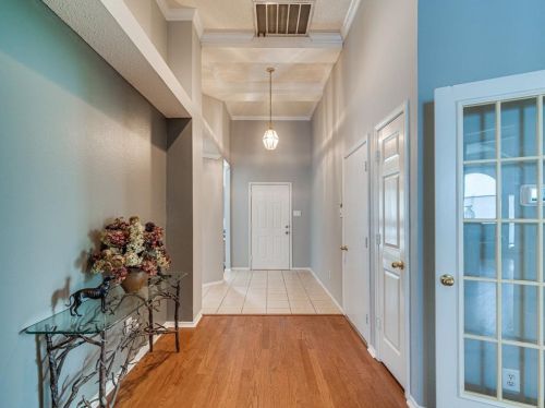 7209 Chaucer Dr, Denton TX  76210-3467 exterior