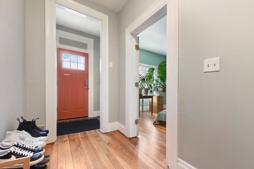 423 Pearl St, Pittsburgh, PA 15224-1942