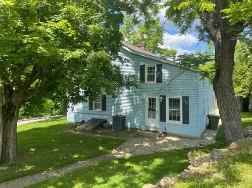 8839 Main St, Grants Lick, KY 41001-7313